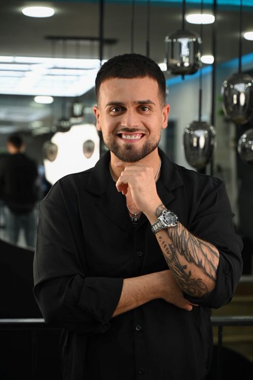 Portrait von Kawi, Barber
